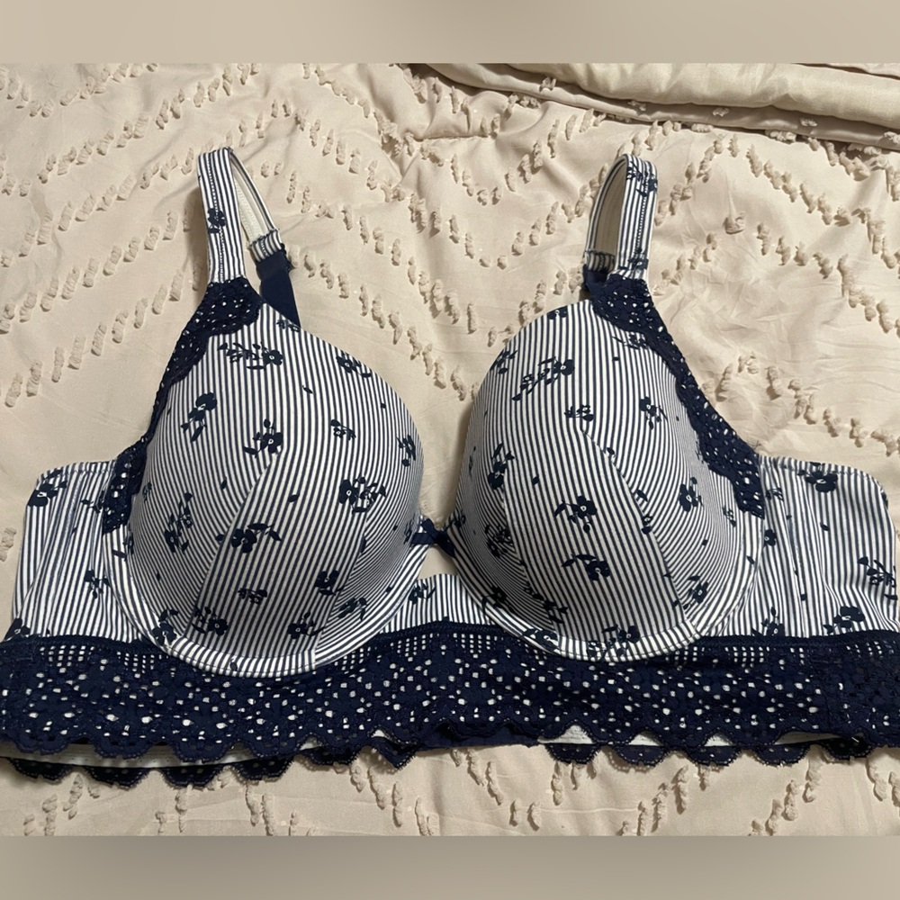 Cacique Lane Bryant, bra 42C NWOT